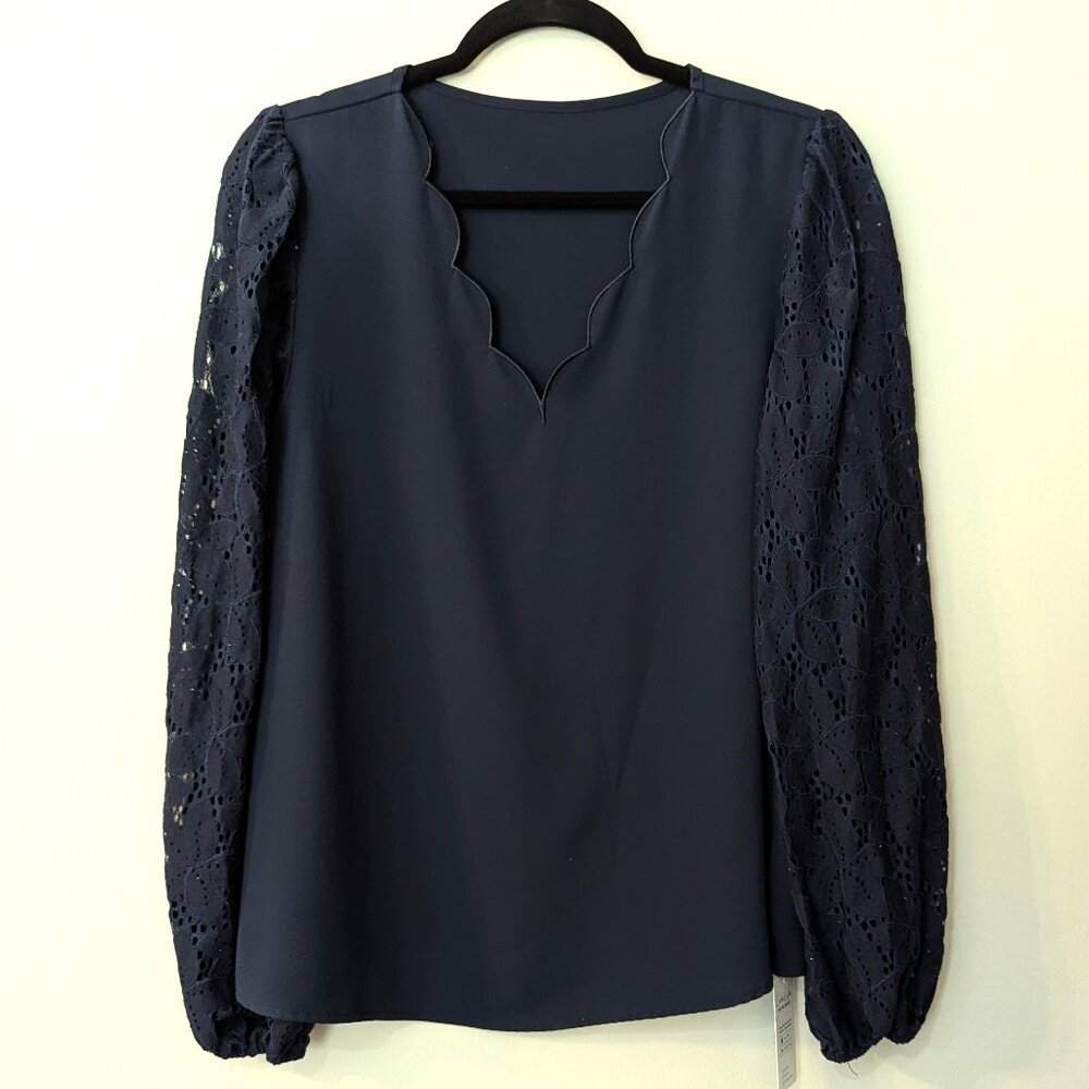 NWT Cupshe Live Life On The Beach Women's Navy Long Lace Sleeve Top. Size M